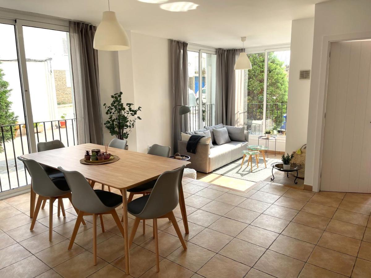 Traire - Apartamento Luminoso Cerca Del Centro Cadaques Ngoại thất bức ảnh